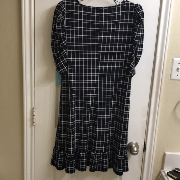 CeCe short sleeve sheath dress. NWT - Picture 5 of 11